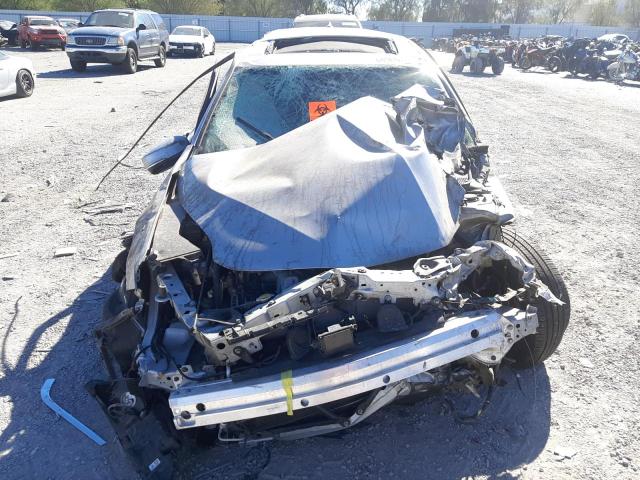 19UUB1F33KA002391 - 2019 ACURA TLX SILVER photo 9