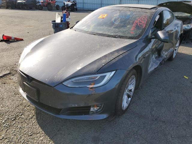 5YJSA1E27JF236007 - 2018 TESLA MODEL S Boz foto 2