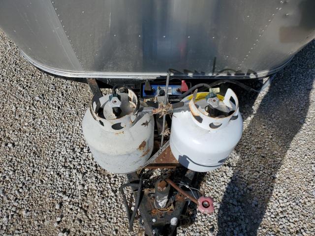 1STK7TC228J522381 - 2008 AIRS TRAVEL TRA ვერცხლისფერი ფოტო 7