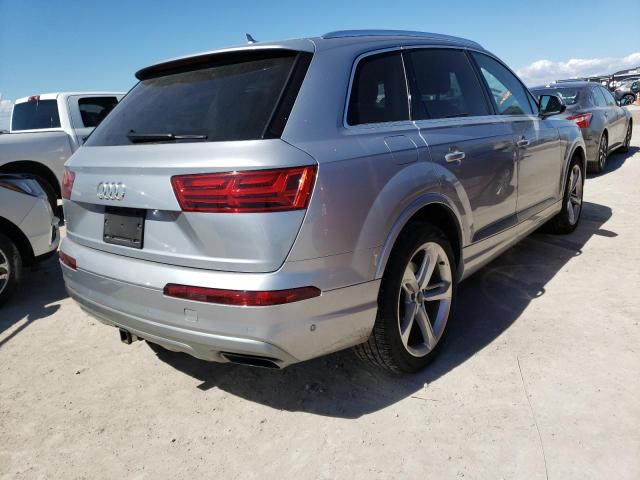 WA1VAAF72KD003842 - 2019 AUDI Q7 PRESTIG SILVER photo 4