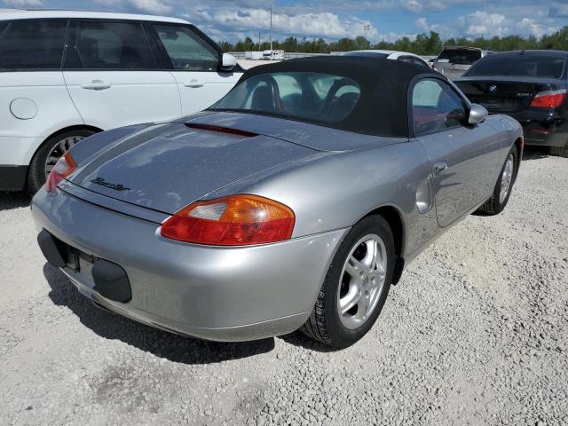 WP0CA2985WU623369 - 1998 PORSCHE BOXSTER SILVER photo 4