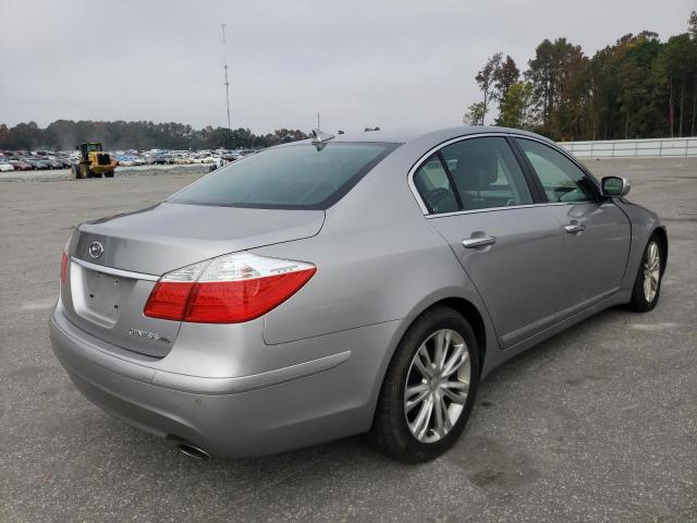 KMHGC4DF8AU102194 - 2010 HYUNDAI GENESIS 4. SILVER photo 4