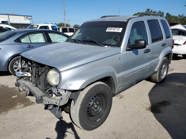 1J4GL38K95W638646 - 2005 JEEP LIBERTY RE SILVER photo 2