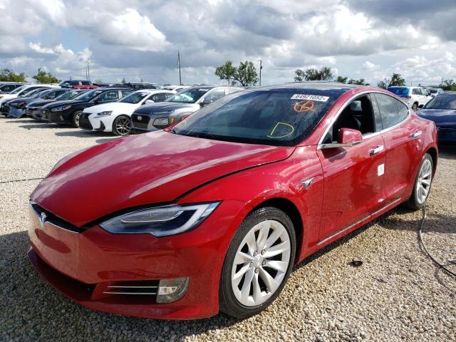 5YJSA1E29JF270272 - 2018 TESLA MODEL S Qırmızı foto 2