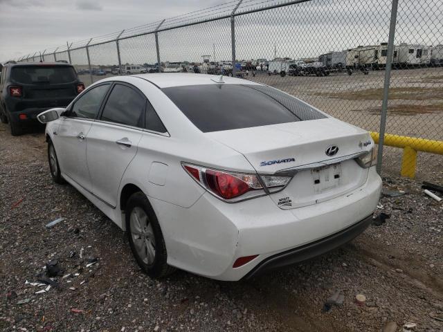 KMHEC4A48FA138440 - 2015 HYUNDAI SONATA HYB WHITE photo 3