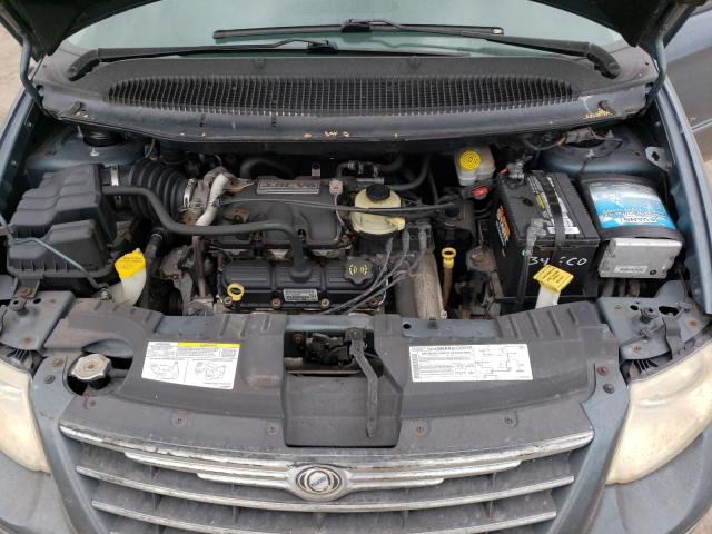 2C4GP54LX5R313467 - 2005 CHRYSLER TOWN & COU BLUE photo 7