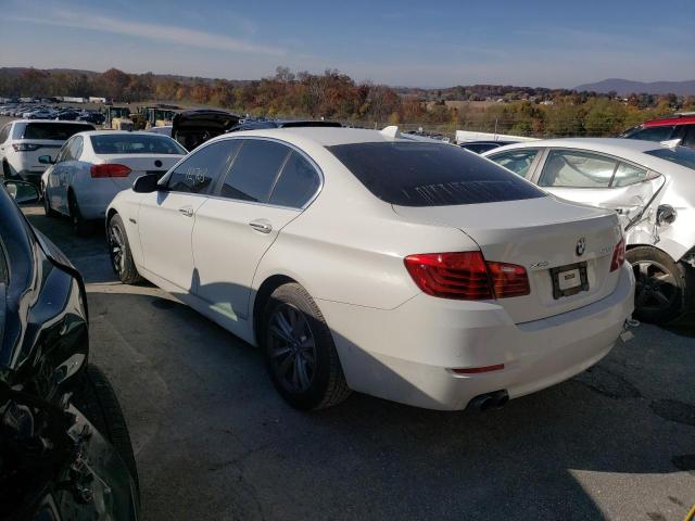 WBA5A7C59ED613542 - 2014 BMW 528 XI WHITE photo 3