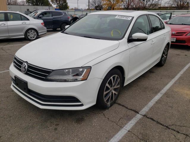 3VWDB7AJ3HM323637 - 2017 VOLKSWAGEN JETTA WHITE photo 2