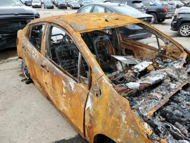 JTDKARFP9J3073947 - 2018 TOYOTA PRIUS PRIM 白色 照片 10