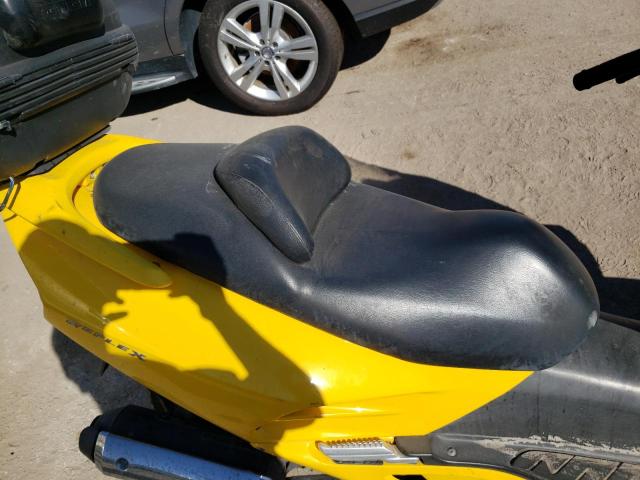 JH2MF06123K100746 - 2003 HONDA NSS250 YELLOW photo 7