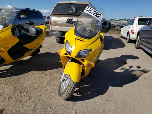 JH2MF06123K100746 - 2003 HONDA NSS250 YELLOW photo 9