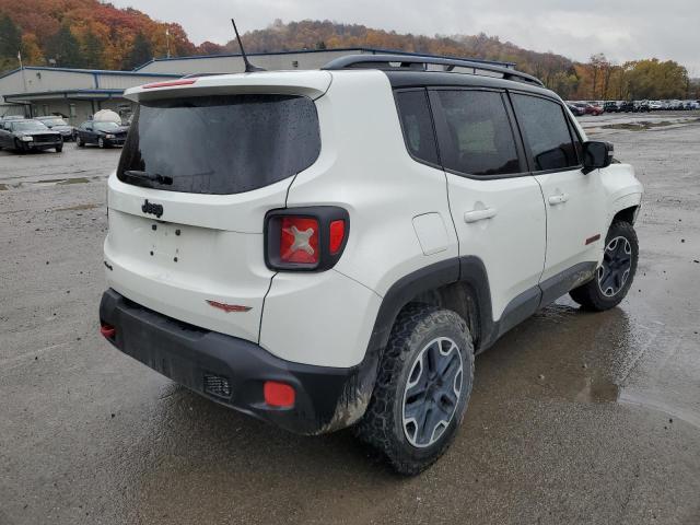 ZACCJBCT6FPB28371 - 2015 JEEP RENEGADE T WHITE photo 4