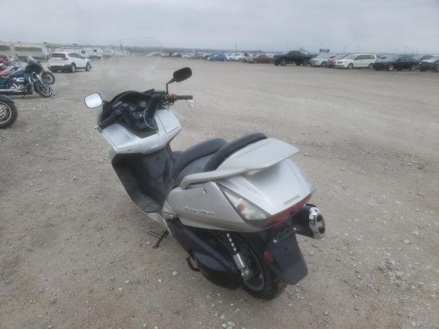 JH2PF01124K201047 - 2004 HONDA FSC600 D SILVER photo 3