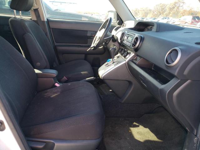 JTLZE4FE9A1097864 - 2010 TOYOTA SCION XB თეთრი ფოტო 5