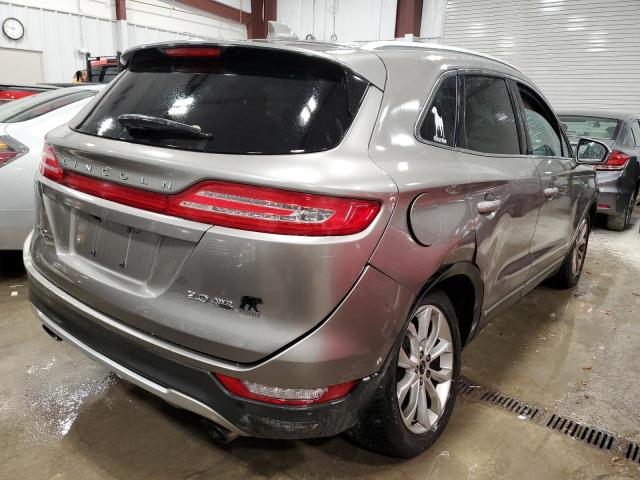 5LMCJ2D91GUJ11473 - 2016 LINCOLN MKC SELECT SILVER photo 4