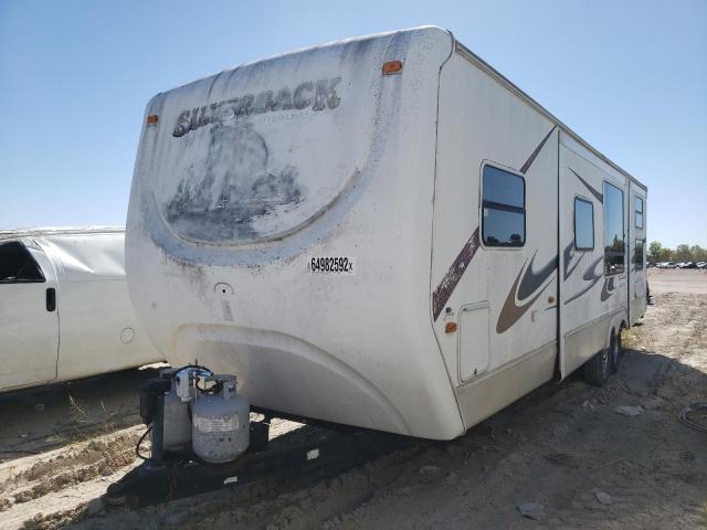 4X4TCRG276P196352 - 2006 CEDA SILVERBACK WHITE photo 2