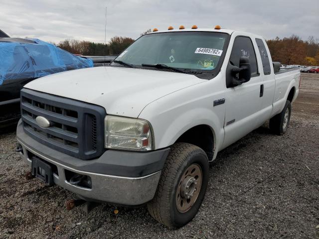 1FTWX31PX7EA22524 - 2007 FORD F350 SRW S WHITE photo 2