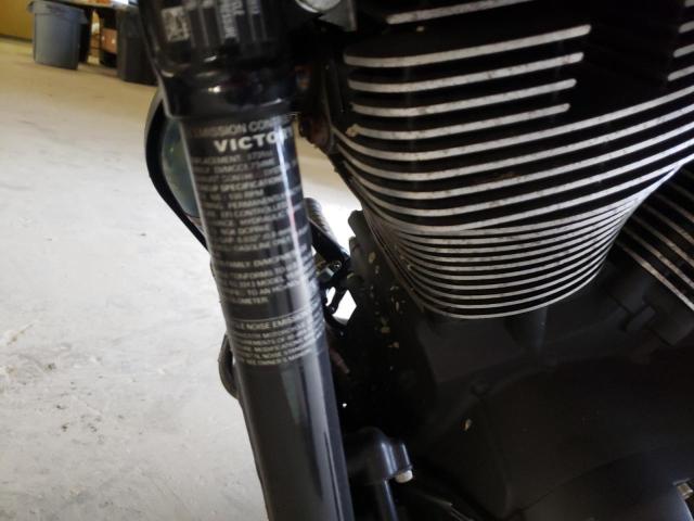 5VPGA36N8D3024066 - 2013 VICTORY MOTORCYCLES VEGAS 8-BA BLACK photo 10