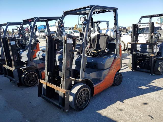 67892 - 2015 TOYOTA FORKLIFT ORANGE photo 2