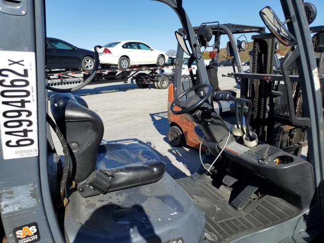 52645 - 2014 TOYOTA FORKLIFT ORANGE photo 5