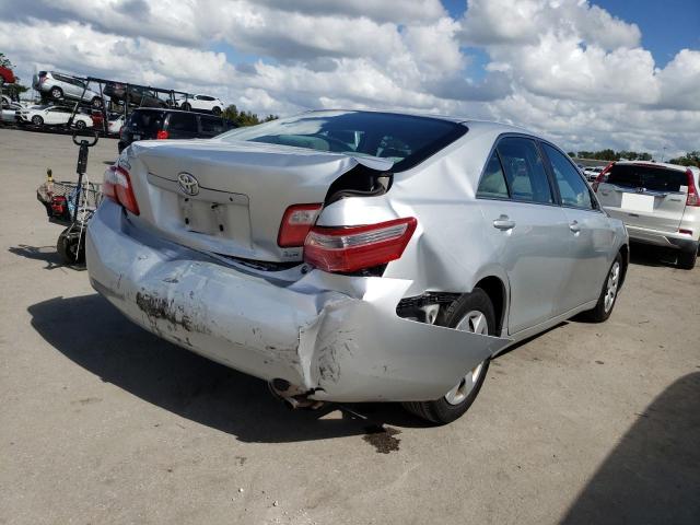 4T1BE46K77U664725 - 2007 TOYOTA CAMRY CE SILVER photo 4