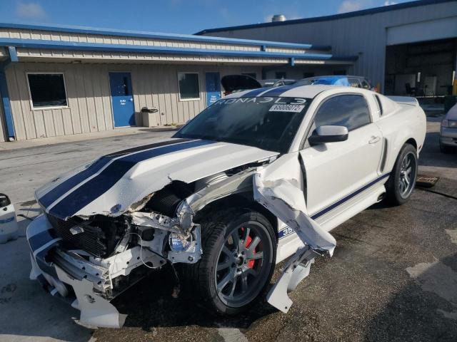 1ZVHT82H265204268 - 2006 FORD MUSTANG GT WHITE photo 2