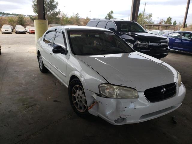 JN1CA31D61T602045 - 2001 NISSAN MAXIMA GXE WHITE photo 1