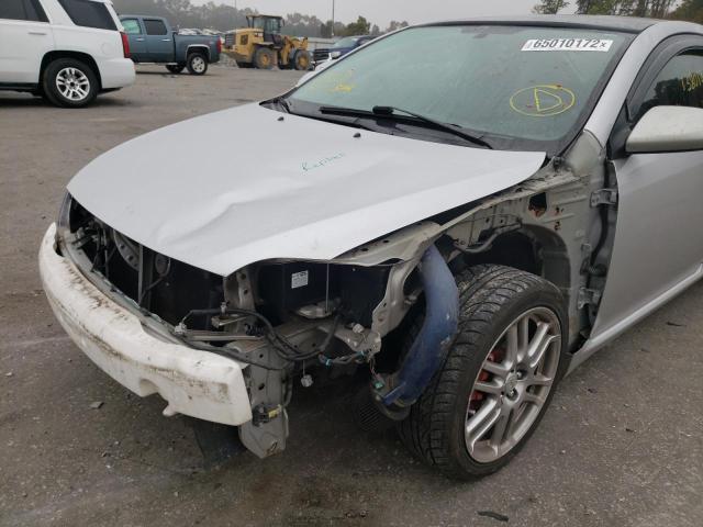 JTKDE3B77A0313295 - 2010 TOYOTA SCION TC 银色 照片 10