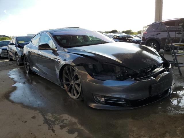 5YJSA1E22JF257041 - 2018 TESLA MODEL S Gris foto 1