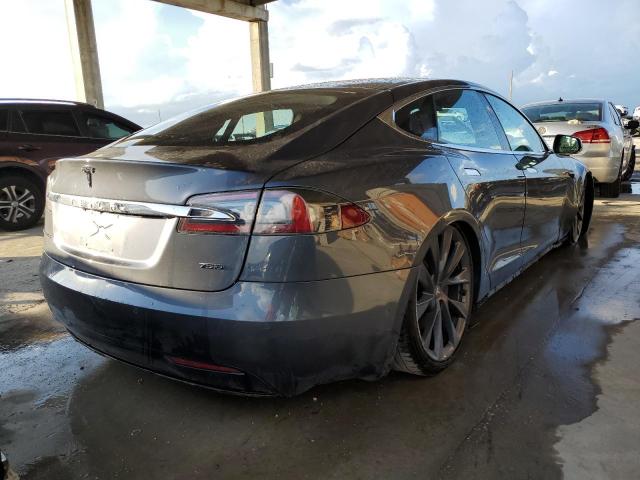 5YJSA1E22JF257041 - 2018 TESLA MODEL S Gris foto 4