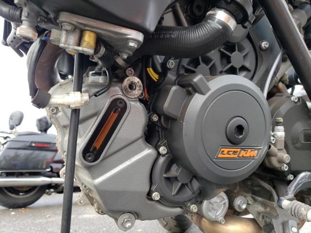 VBKV79400KM915716 - 2019 KTM 1290 SUPER TWO TONE photo 10