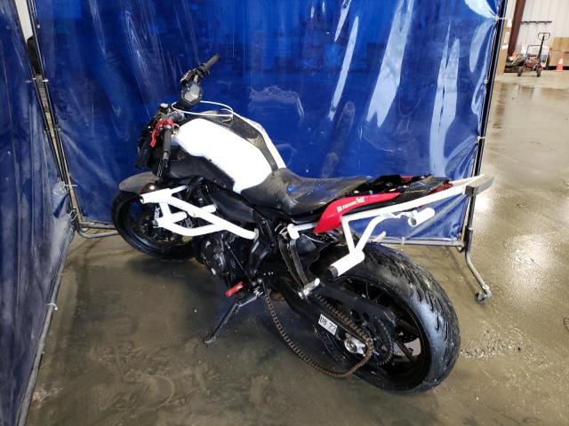 JYARM27E5JA000849 - 2018 YAMAHA MT07 WHITE photo 3