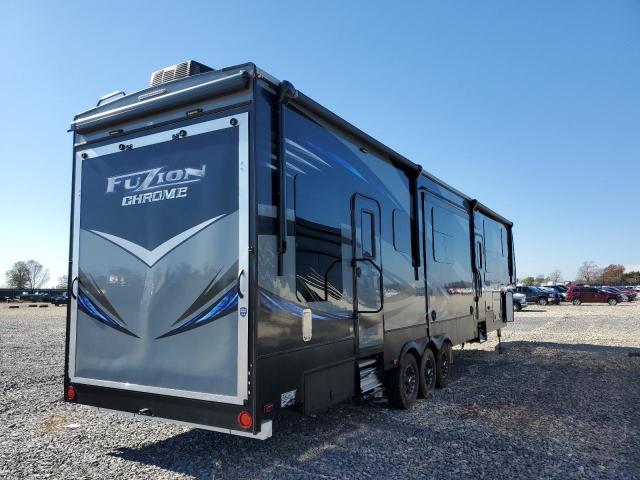 4YDF41431HF810378 - 2017 KEYSTONE FUZION BLACK photo 4