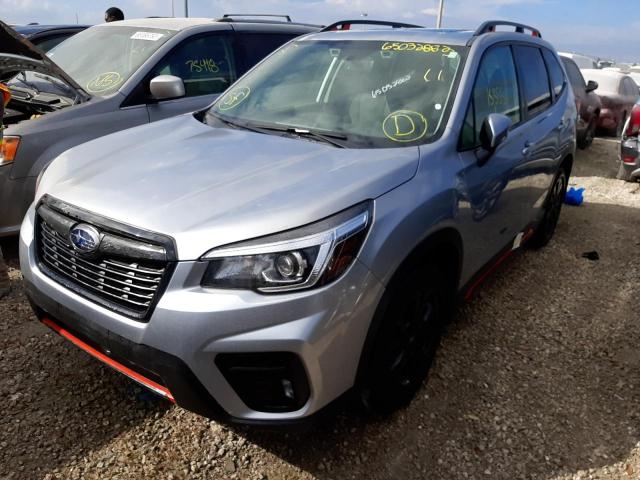 JF2SKAKC3KH488768 - 2019 SUBARU FORESTER S SILVER photo 2