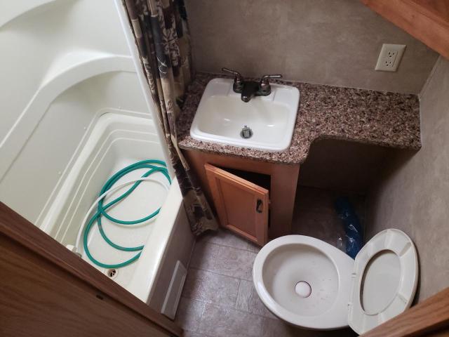 4YDT2992391532346 - 2009 KEYSTONE SPRINTER WHITE photo 8