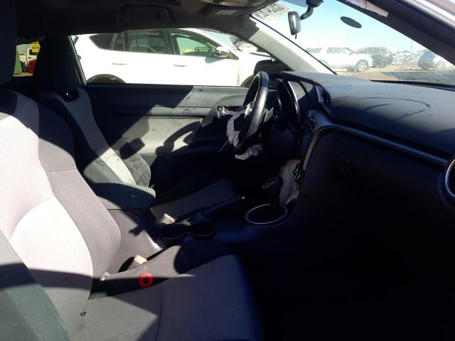 JTKJF5C79GJ024304 - 2016 TOYOTA SCION TC أبيض صورة 5