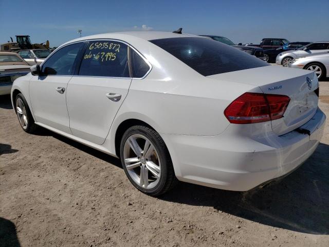 1VWBN7A37EC103320 - 2014 VOLKSWAGEN PASSAT SE WHITE photo 3