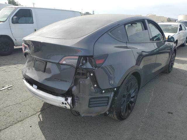 7SAYGDEFXNF486489 - 2022 TESLA MODEL Y GRAY photo 4