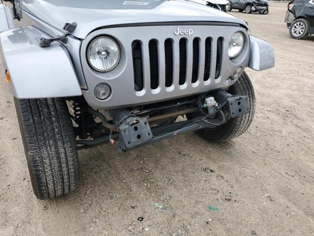 1C4AJWBG0FL661761 - 2015 JEEP WRANGLER S SILVER photo 9