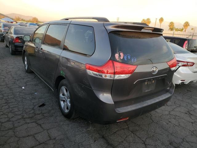 5TDKK3DC7BS019752 - 2011 TOYOTA SIENNA LE GRAY photo 3