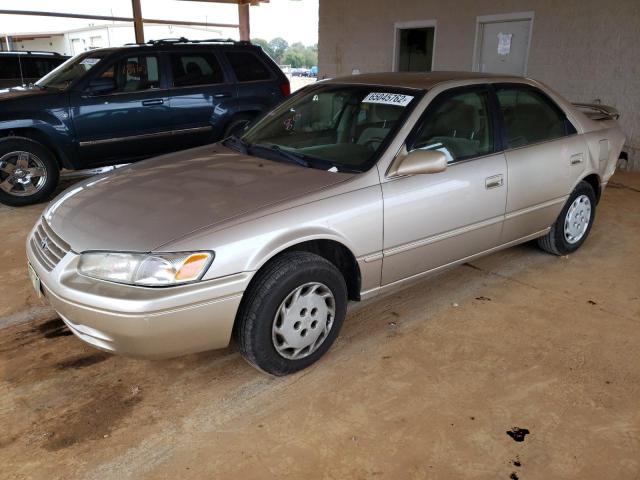 4T1BG22K2WU302109 - 1998 TOYOTA CAMRY CE BEIGE photo 2