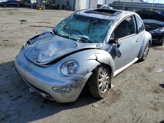 3VWCK21C04M400944 - 2004 VOLKSWAGEN NEW BEETLE 银色 照片 9