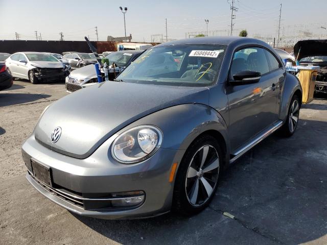 3VWVA7AT6CM618295 - 2012 VOLKSWAGEN BEETLE TUR GRAY photo 2