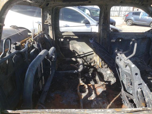 3C6UR5DL7JG371007 - 2018 RAM 2500 SLT 烧焦的 照片 6