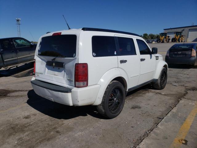 1D4PT4GK9BW512315 - 2011 DODGE NITRO HEAT WHITE photo 4