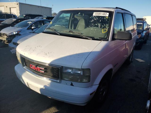 1GKDM19W81B517883 - 2001 GMC SAFARI XT WHITE photo 2