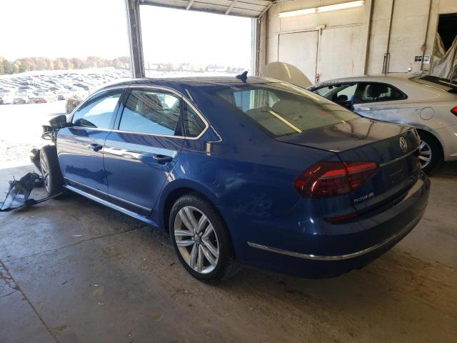 1VWCT7A37HC071760 - 2017 VOLKSWAGEN PASSAT SEL BLUE photo 3