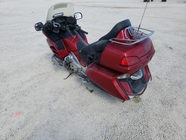 JH2SC68H1DK100543 - 2013 HONDA GL1800 H RED photo 3