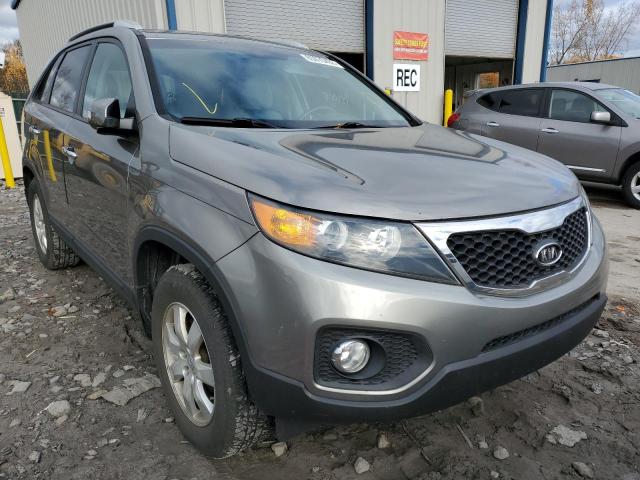 5XYKT3A65DG317793 - 2013 KIA SORENTO BEIGE photo 1