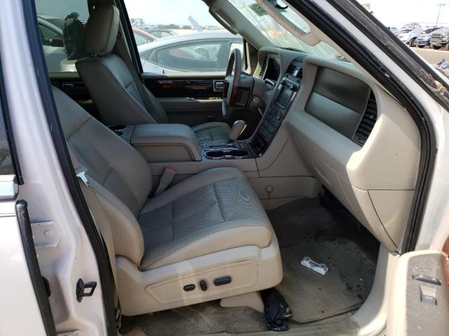 5LMJJ2J56BEJ02800 - 2011 LINCOLN NAVIGATOR 白色 照片 5